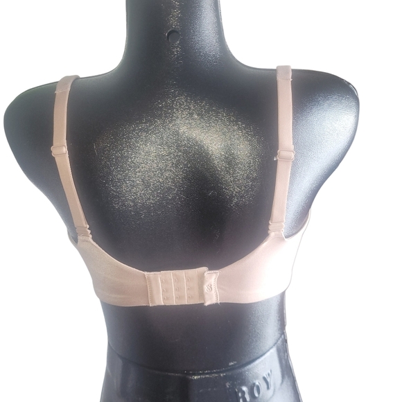 Victoria Secret Beige Underwire Pushup Bra Sz.34DDD - Picture 3 of 4